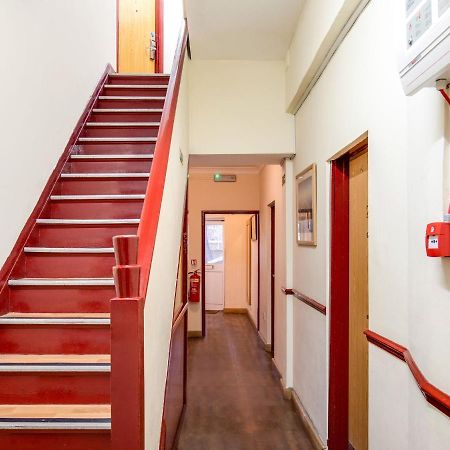 Lovely Studio In London With Patio Zewnętrze zdjęcie