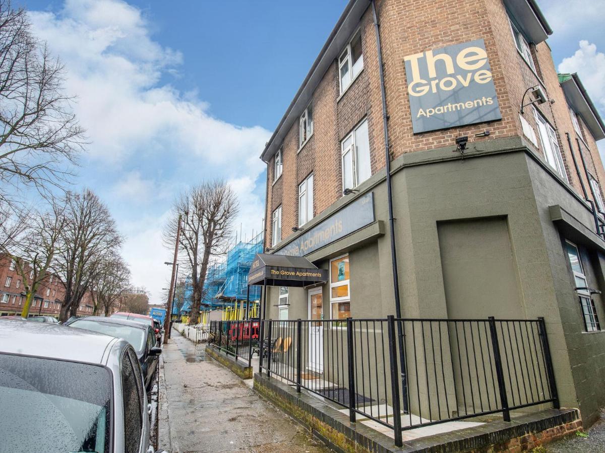 Lovely Studio In London With Patio Zewnętrze zdjęcie
